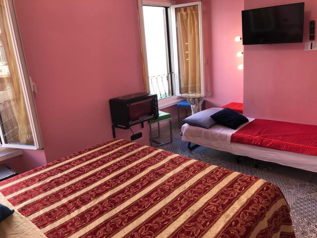 S.P.T. Bed & Breakfast Roma Exterior foto